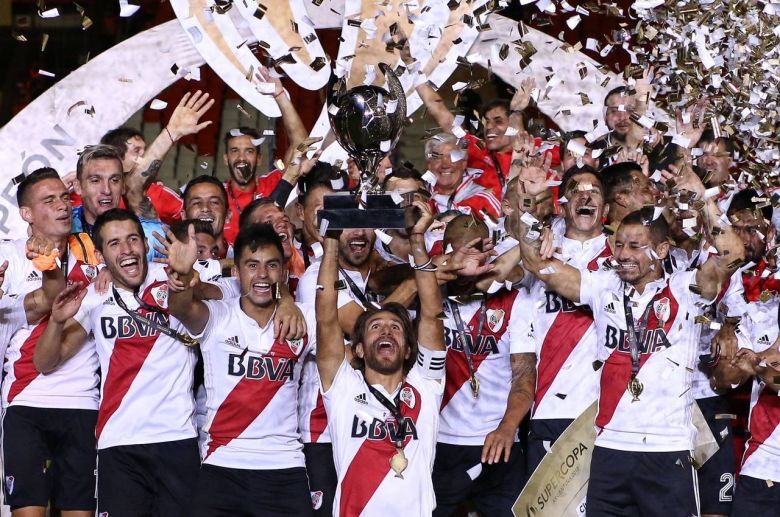 River hizo un partidazo y goleó a Estudiantes