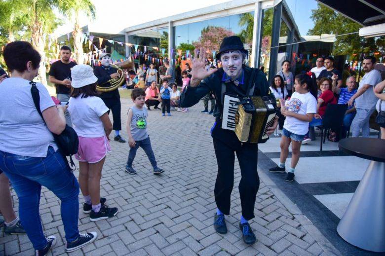 El Vive y Siente hoy tendrá la actuación de El Choque Urbano