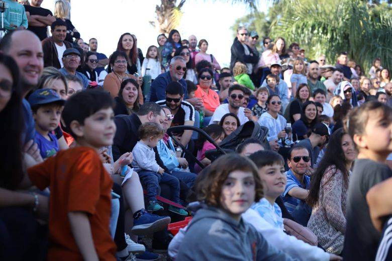 Más de 100 mil personas participaron del Vive y Siente