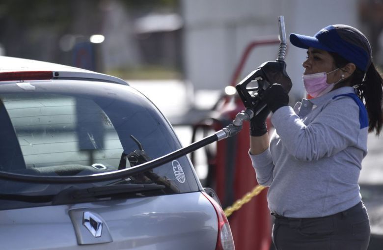 YPF subió los combustibles en torno al 7%