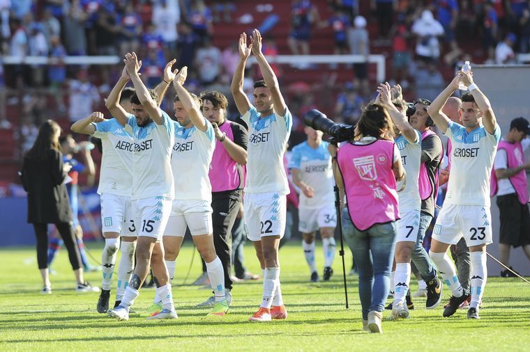 Racing lo dio vuelta ante Tigre y define con Boca