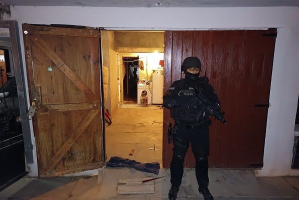 Un detenido en Oliva por venta de drogas 