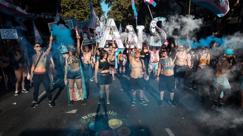 Una multitud concentró en Plaza de Mayo para celebrar la Diversidad