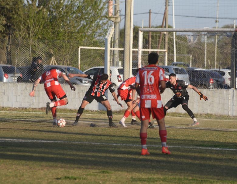 Llega el gran clásico Alumni y Alem 