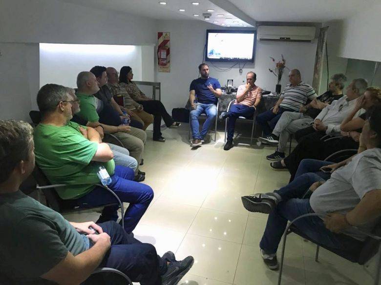 El candidato a intendente, Manu Sosa presentó a sus equipos técnicos