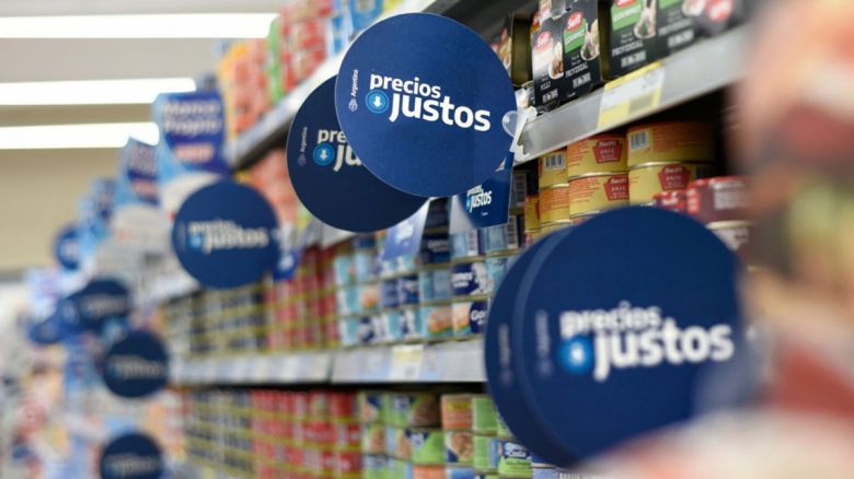 Ya se exhiben en los supermercados los nuevos carteles de Precios Justos 