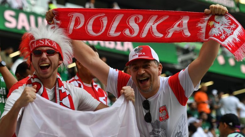 Polonia dominó y le ganó 2 a 0 a Arabia Saudita