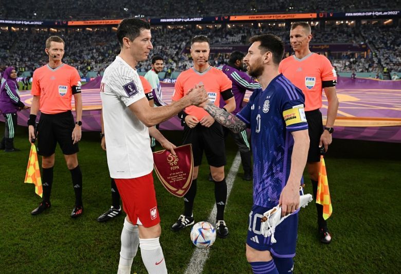 Argentina le ganó a Polonia  y avanzó hacia octavos de final: las mejores imágenes del partido