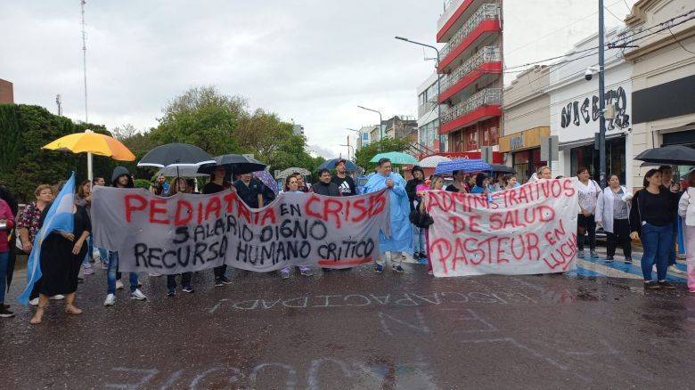 Realizaron otra marcha por la salud 