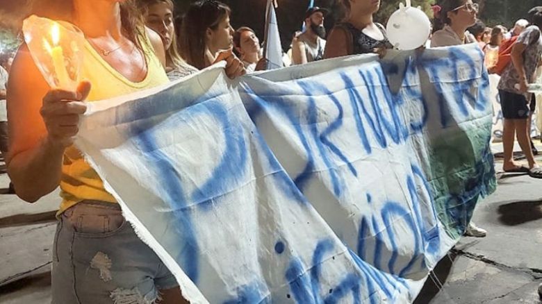 Realizaron multitudinaria marcha de salud por la costanera