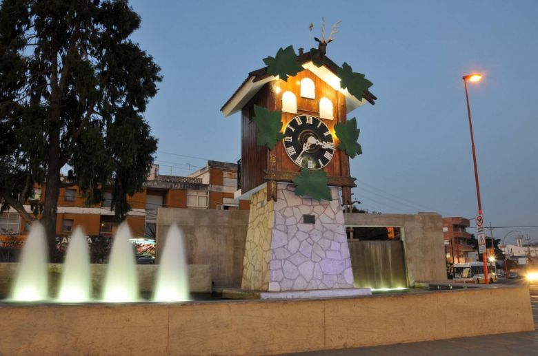 Carlos Paz: presenta su temporada con el show de los Caligaris
