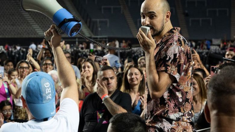 Abel Pintos cerró el año antes más de 30 mil personas y una emotiva acción solidaria