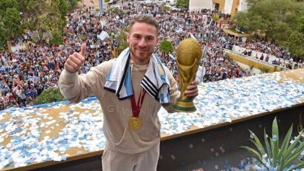 Alexis Mac Allister fue homenajeado en La Pampa