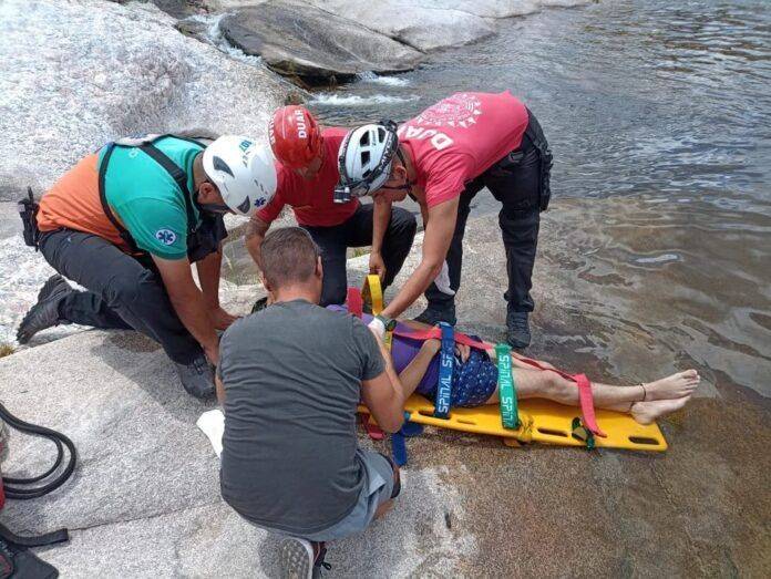 Mina Clavero: murió un joven tras caer de un paredón de 14 metros