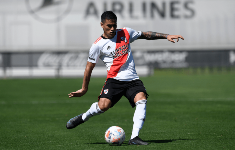 Otro juvenil se despide del millonario