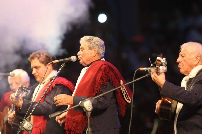 Una octava luna récord , el Chaqueño Palavecino hizo vibrar Jesus Maria 