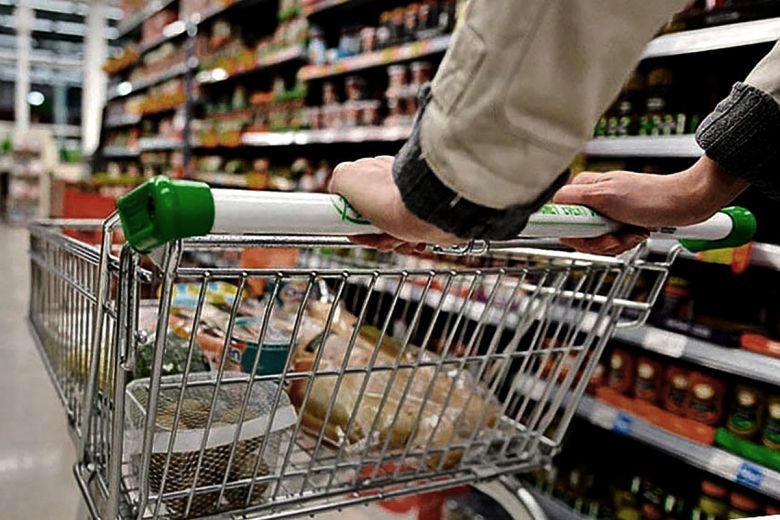 En diciembre la brecha de precios fue 3,4 veces mayor entre campo y góndolas