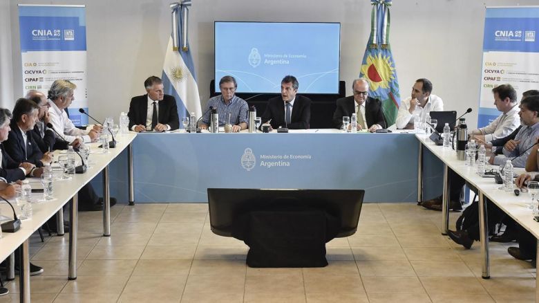 La Mesa de Enlace respaldó las medidas de Massa