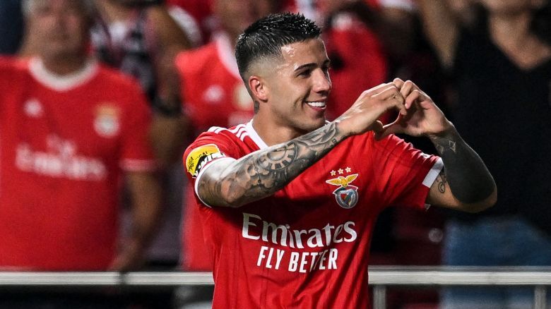 Enzo Fernández, tras firmar con el Chelsea: "estoy feliz y emocionado por jugar en la mejor liga del mundo"