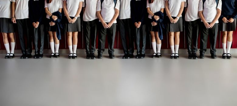 Los uniformes subieron casi un 60 por ciento respecto al año pasado