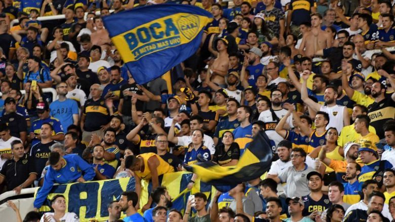 Boca, con hinchas visitantes ante Talleres