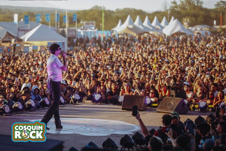 El Cosquín Rock tuvo su primer día a pura música