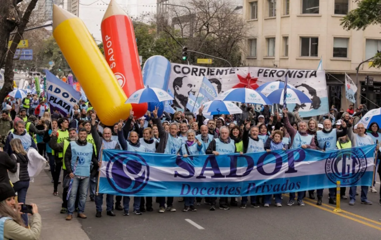  Paro docente: hoy habrá movilización en Córdoba