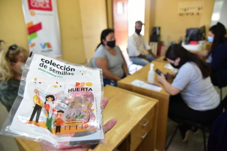 Comenzó la entrega de semillas en los MuniCerca