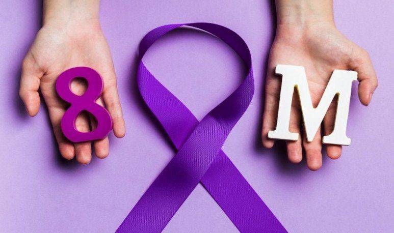  Día de la mujer: realizaron una concentración y marcha en la plaza