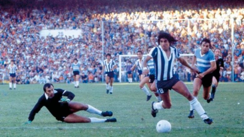 El último adiós de Talleres a “El Hacha” Ludueña: “El Dios del fútbol”