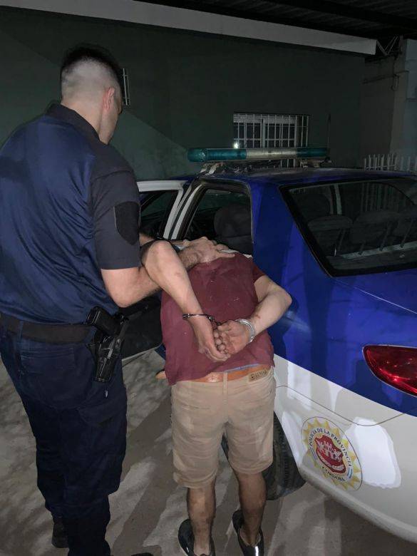 Un vecino de Pasco atrapó a un joven que estaba robando