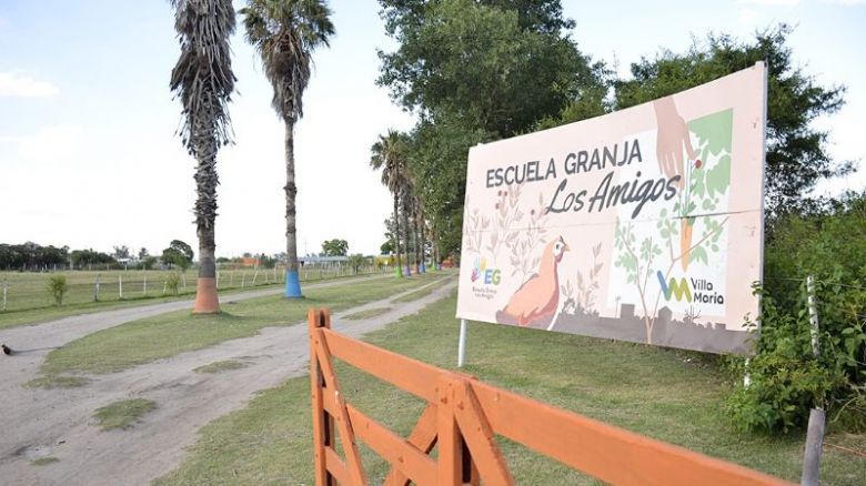 En la escuela granja: Comenzará un Taller de Hilado Artesanal y Tintes Naturales