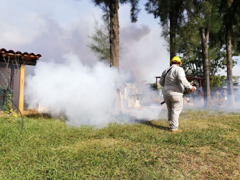 Acordaron acciones para reforzar la contención del brote de dengue