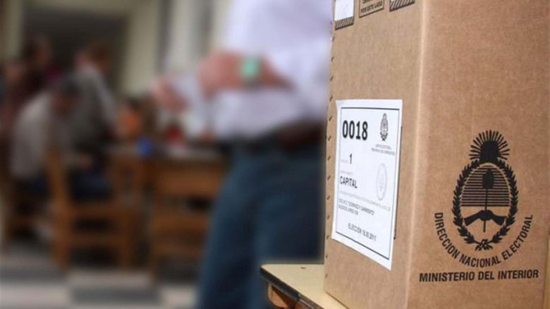 Los candidatos a gobernador presentaron sus listas