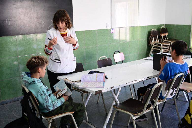 335 estudiantes de primaria y secundaria participan de las clases de apoyo escolar