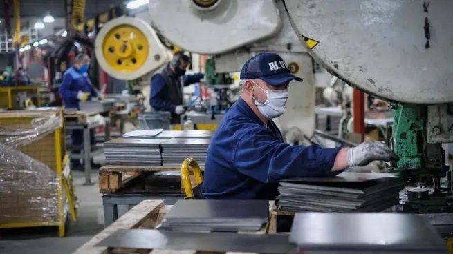 La utilización de la capacidad instalada en la industria creció a 67,5% en marzo