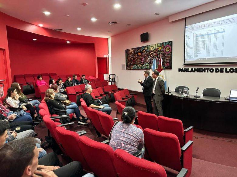 Inspectores de Seguridad Ciudadana participan de encuentros de capacitación
