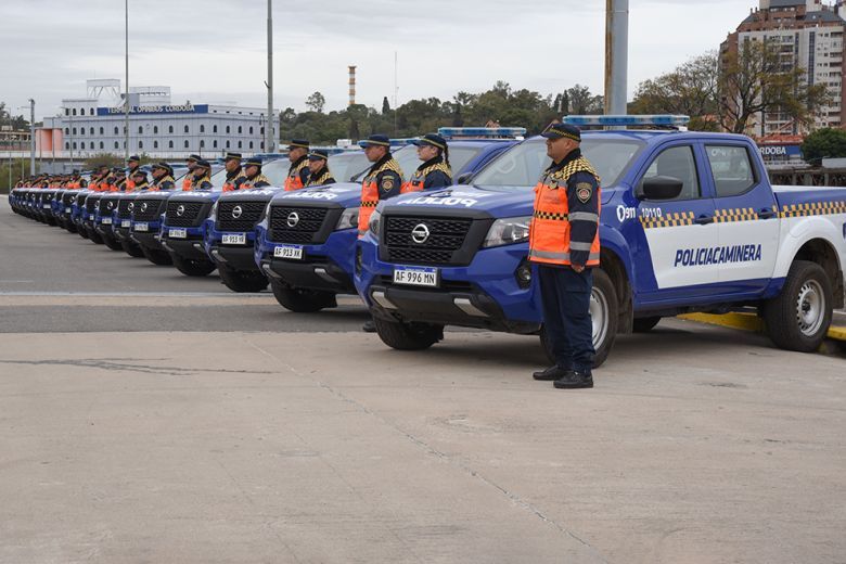 La Policía Caminera recibió 20 camionetas 0Km