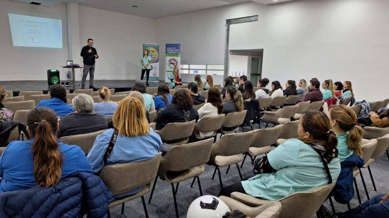El área de salud municipal se capacitó en cesación tabáquica 