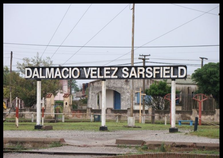 Una niña perdió la vida tras ser atropellada por un camión
