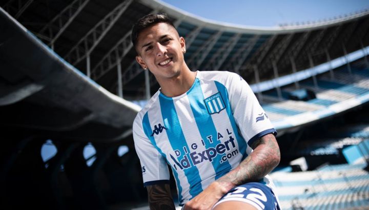 Agustín Almendra fue anunciado como refuerzo de Racing 