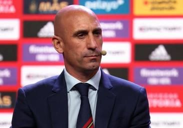 Luis Rubiales renunció como presidente de Federación Española 