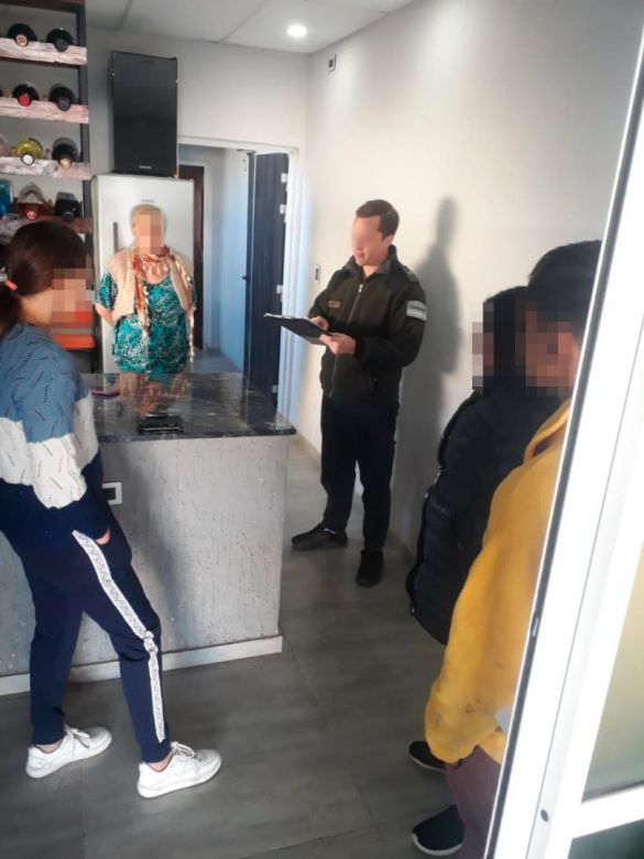 La Laguna: allanaron y secuestraron agroquímicos vencidos