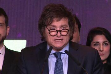 Milei apuntó contra el kirchnerismo y salió a buscar los votos de Patricia Bullrich