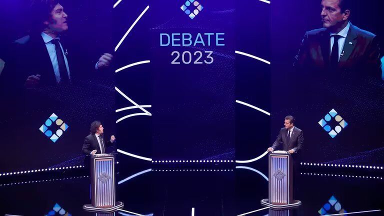 El primer bloque del debate terminó con fuertes cruces y acusaciones personales entre Massa y Milei