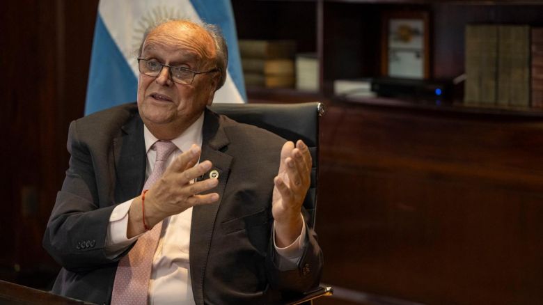 De Mendiguren dijo que Córdoba no puede ser prescindente a las elecciones