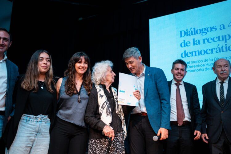 Nombrarán calles de Córdoba con mujeres víctimas de la dictadura militar