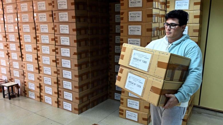 Más de treinta observadores supervisarán el balotaje del domingo