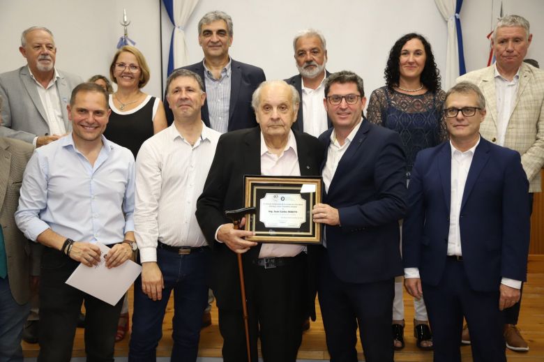 Concejales distinguieron a Ciudadanos Destacados de Villa María