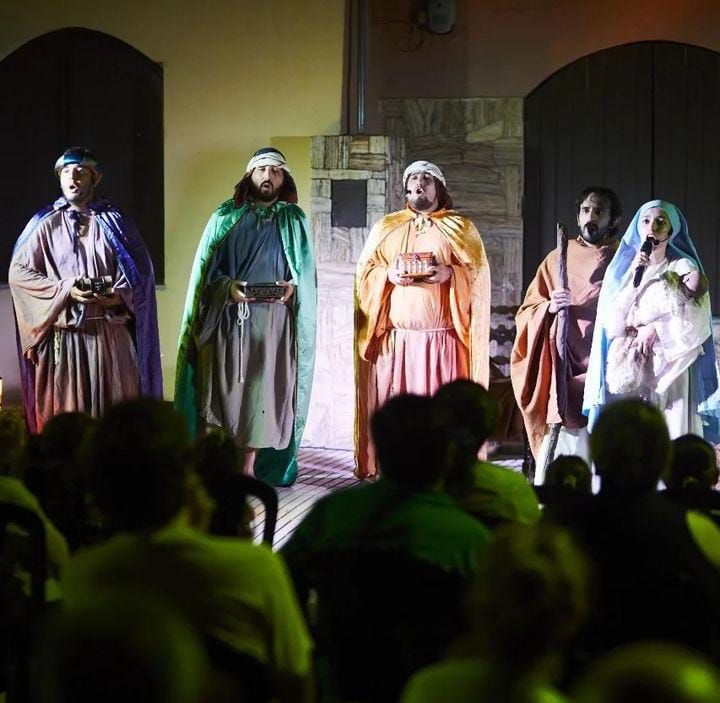 Barrio Roque Sáenz Peña vivió su noche de Misa Criolla y Pesebre Viviente